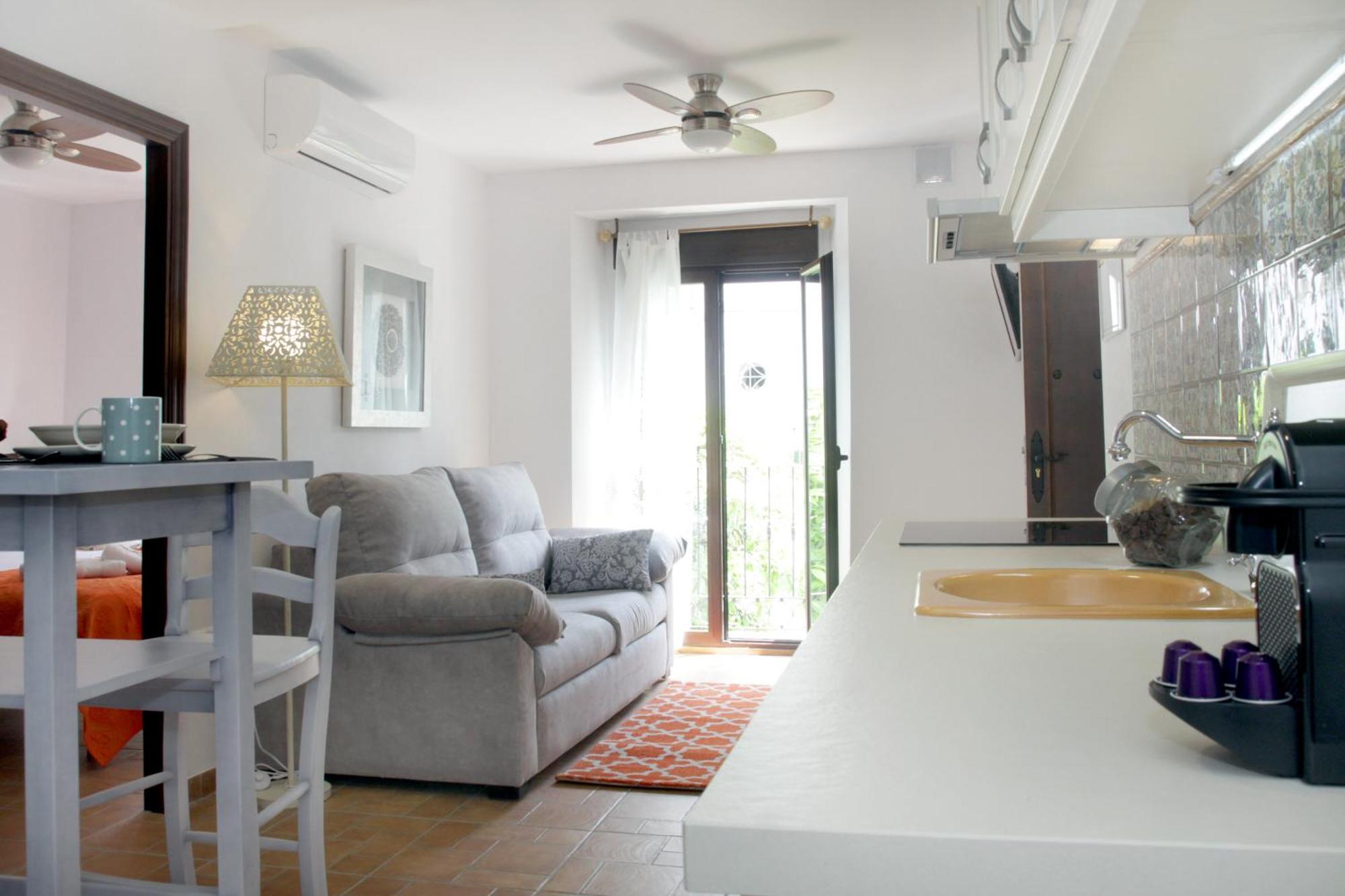 Apartamentos San Fernando 76 قرطبة المظهر الخارجي الصورة