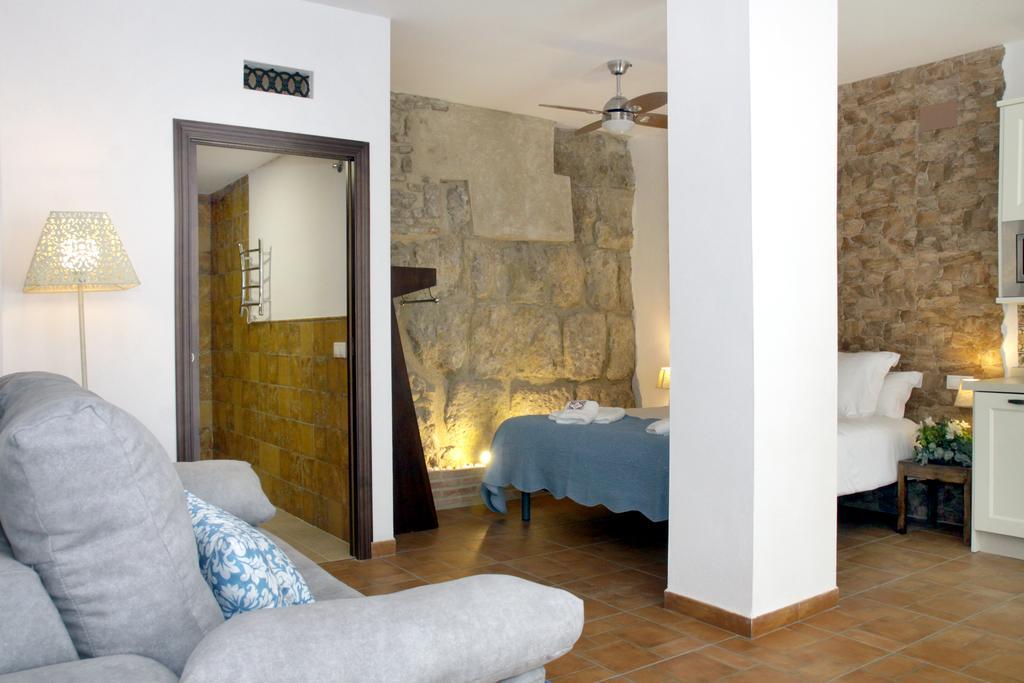 Apartamentos San Fernando 76 قرطبة المظهر الخارجي الصورة